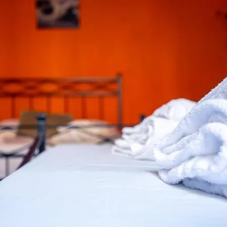 Apartman House In Vatican 2 *